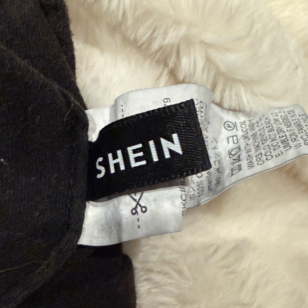 SHEIN Black/ Dark Brown Crop Top Muscle Tank - Picture 4 of 5